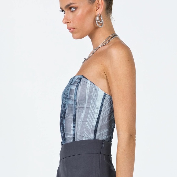 Princess Polly New York Corset Bodysuit Multi | Cityscape Print Bustier Size 4 - Picture 14 of 16